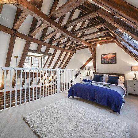 The Stunning Luxury Duplex Of Canterbury Exterior foto