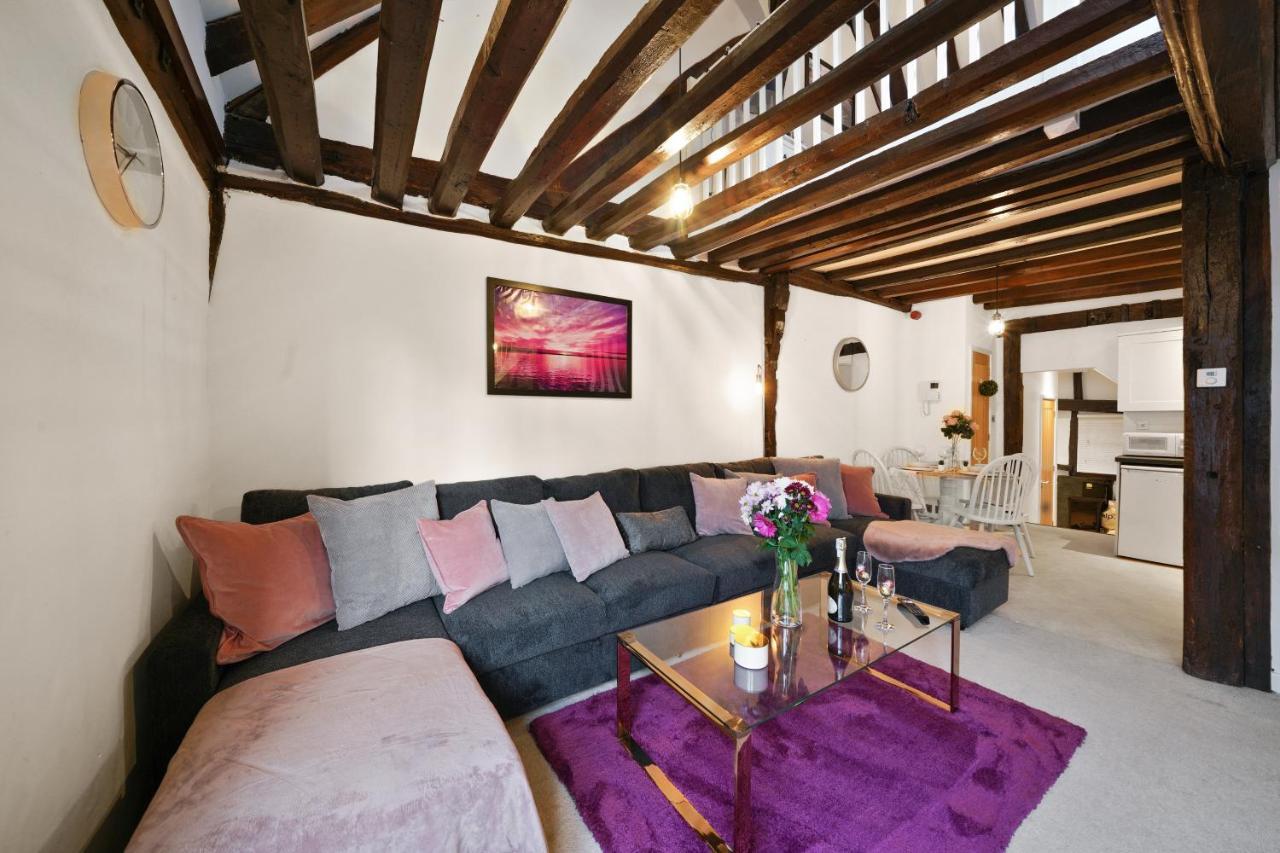 The Stunning Luxury Duplex Of Canterbury Exterior foto